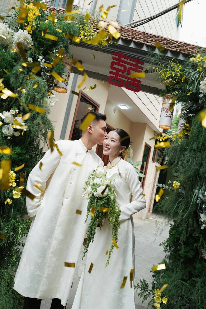 Vietnamese wedding ceremony and traditions, documentary wedding photography by Nupakachi