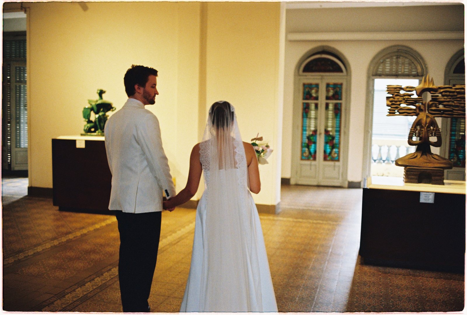 Hand in hand through the galleries
