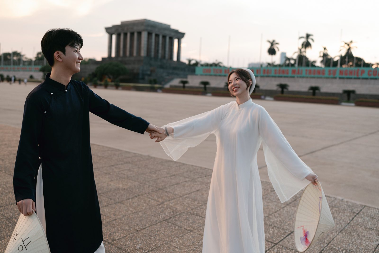 Ao dai at Ba Dinh Square, Hanoi