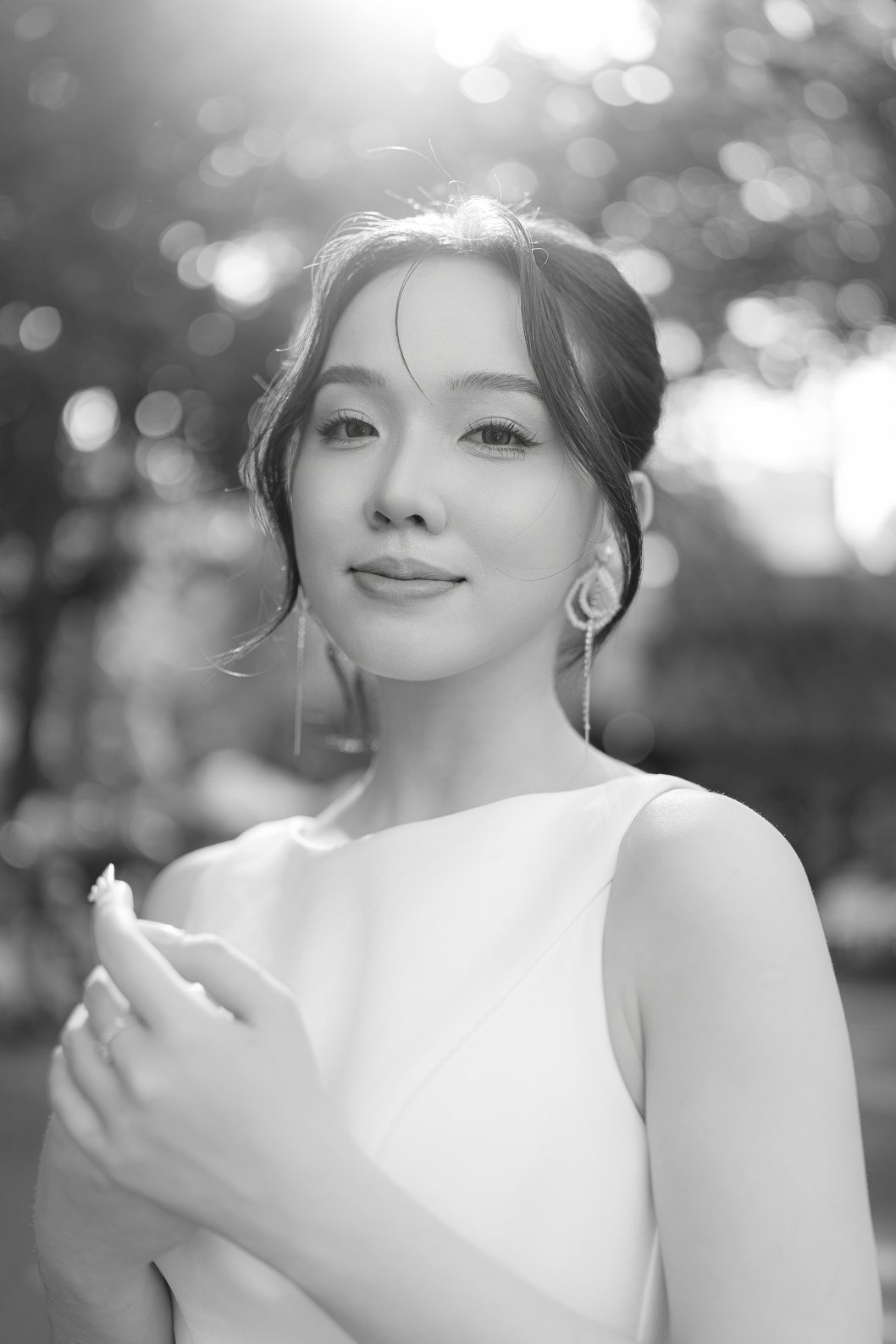 Chân dung cô dâu Sài Gòn trong nắng, prewedding Nupakachi