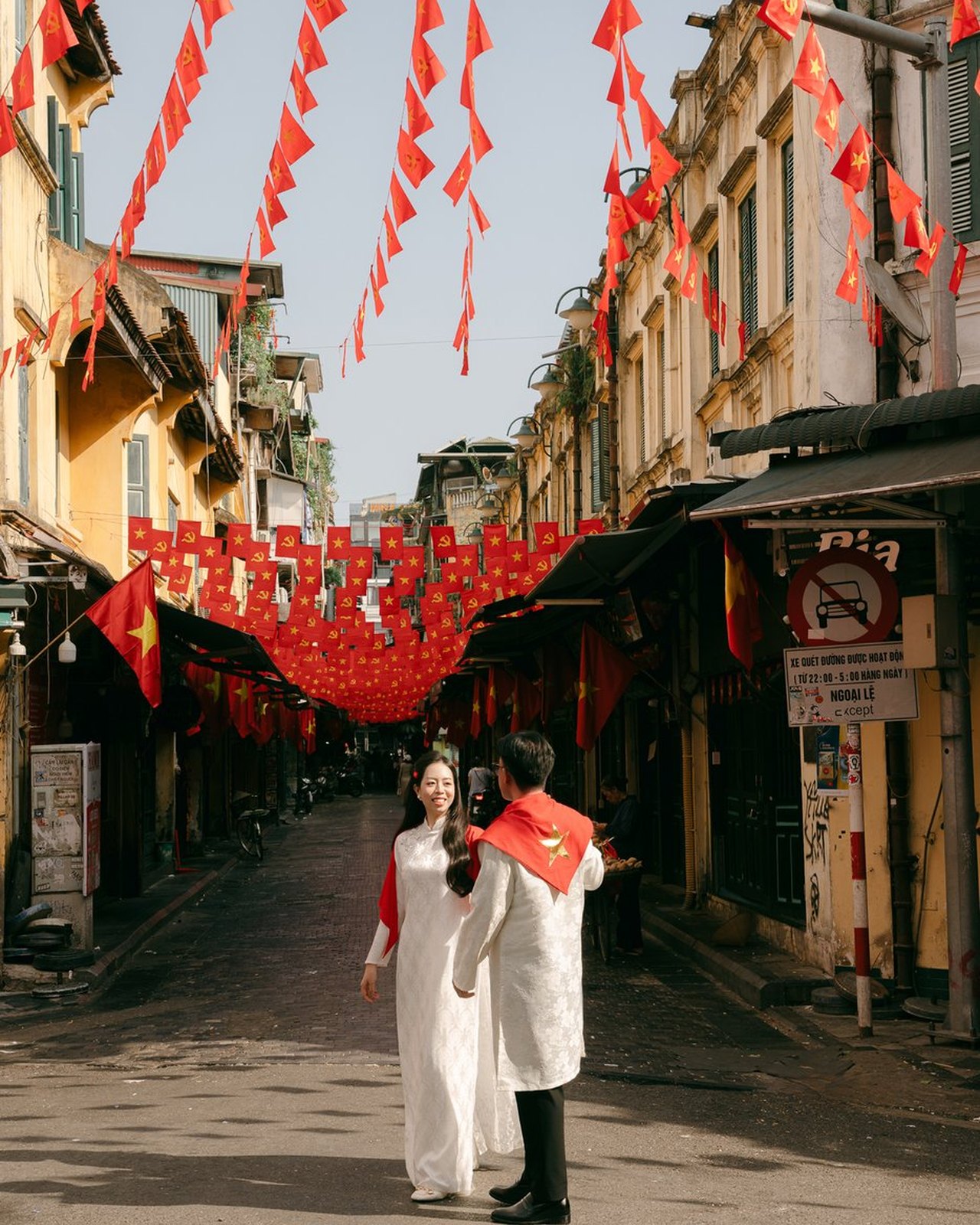 Ảnh cưới mùa thu Hà Nội