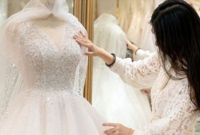 TOP 5 Mẫu váy cưới dáng suông dành ĐẸP cho Cô Dâu 2023