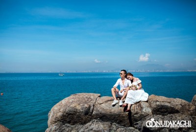 Nghìn lẻ một cách tạo dáng chụp ảnh cưới ở biển đẹp, ấn tượng