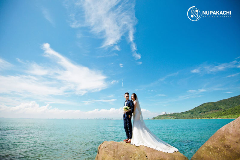 chụp ảnh cưới ở biển Đà Nẵng