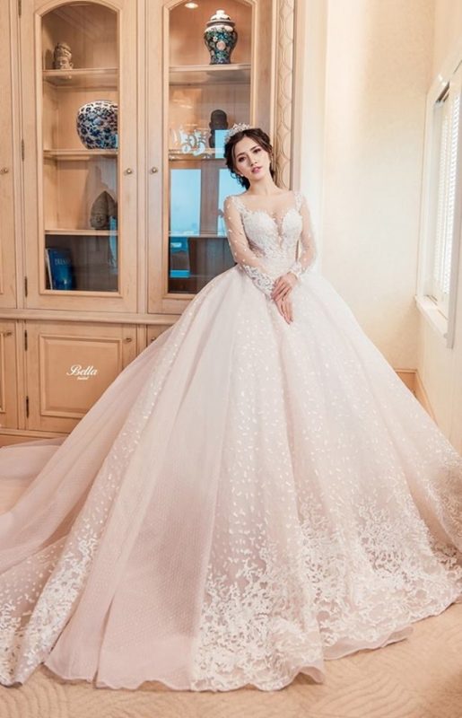 Top 17 cửa hàng áo cưới đẹp và nổi tiếng nhất TPHCM - sakurafashion.vn
